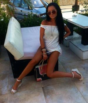 Cydney (25) | California Adult Dating and Private Meetups