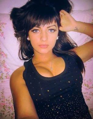 Alecia (19) in Texas, adult profile photo