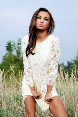 Lyric, 18 in Hawaii | Casual Dating and Private Chat