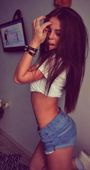 Elise (19), local adult profile photo in New Mexico