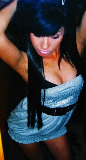 Stephany, 19 in Michigan | Casual Dating and Private Chat