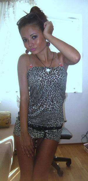 Meet Cara (21) from Washington | FWB Casual Partner