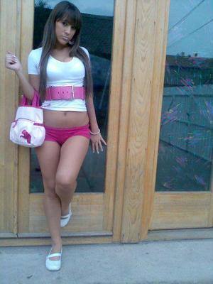 Meet Elaine (18) from District Of Columbia | FWB Casual Partner