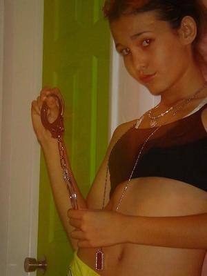 Angelica, 25, Quebec | Local FWB Dating Profile