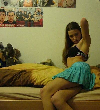 Britney (28) in Minnesota | Friends with Benefits