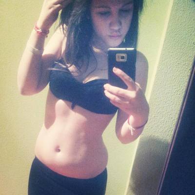 Meet Tina (22) from Louisiana | FWB Casual Partner