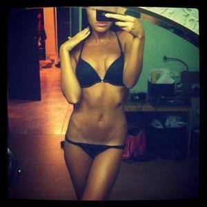Meet Penelope (25) from Quebec | FWB Casual Partner