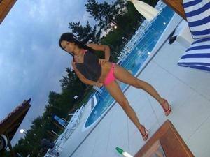 Meet Giovanna (22) from Alabama | FWB Casual Partner