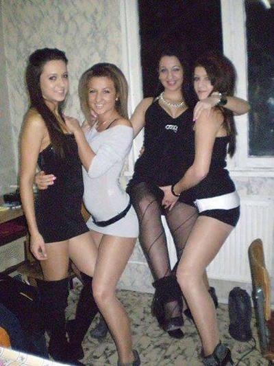 Tessa (30) in Manitoba | Friends with Benefits