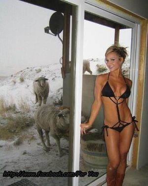 Adult dating profile photo of Mila (22) in Oxnard, CA