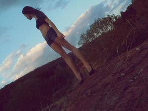 Chat with April (22) | Nevada Casual Partners