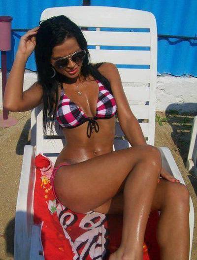 Taylor, 18, Wisconsin | Local FWB Dating Profile