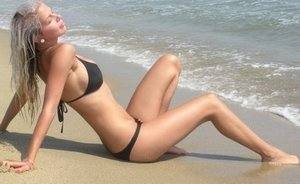 Alivia (23) in Connecticut | Friends with Benefits