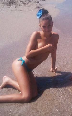 Meet Bobbi (24) from Quebec | FWB Casual Partner