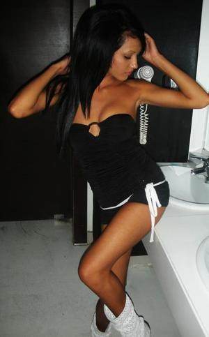 Profile photo of Dallas, age 21, from California