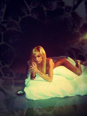 Kristine (24) in Michigan | Friends with Benefits