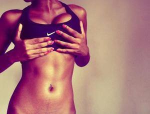 Chat with Evelynn (28) | Nevada Casual Partners