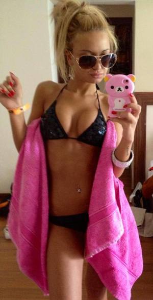 Melody, 19, North Carolina | Local FWB Dating Profile
