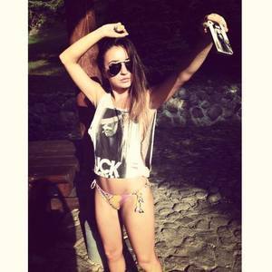 Lea, 27, Michigan | Local FWB Dating Profile