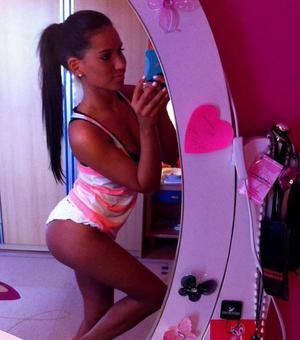 Karley (23) in Pennsylvania | Friends with Benefits