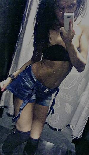 Chat with Abigail (28) | Florida Casual Partners