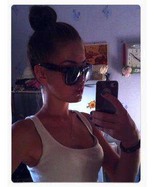 Adult dating profile photo of Tara (23) in Montreal, QBC