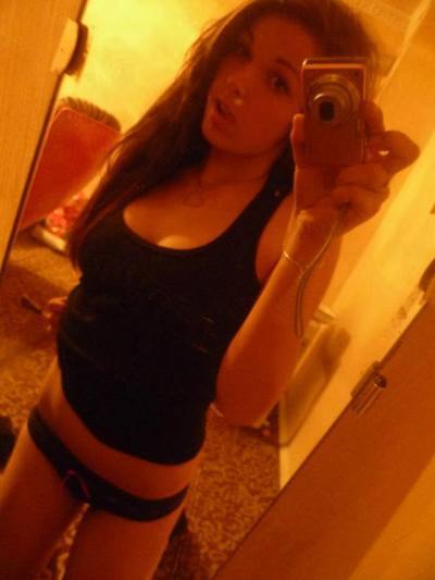 Roxana, 29, Missouri | Local FWB Dating Profile