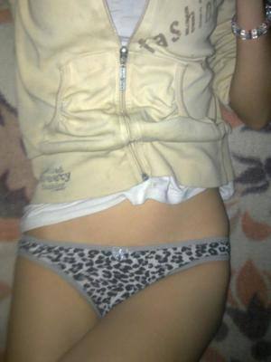 Meet Melina (21) from California | FWB Casual Partner