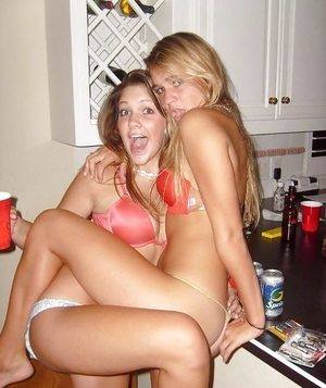 Anya (21) in Maine | Friends with Benefits