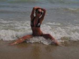 Looking for girls down to fuck? Keira from Nevada is your girl