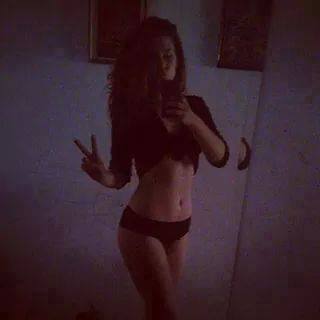 Kara from Florida is looking for adult webcam chat