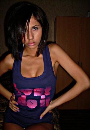 Roxana from Missouri is the best local fuck buddy you can ever find