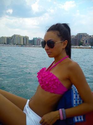 Looking for girls down to fuck? Allyssa from New York is your girl