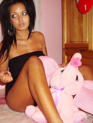 Meet local singles like Makenna from North Carolina who want to fuck tonight