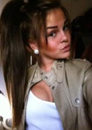 Finding a fuck buddy like Chanel from California has never been easier
