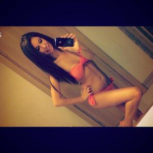 Looking for girls down to fuck? Cydney from Arkansas is your girl