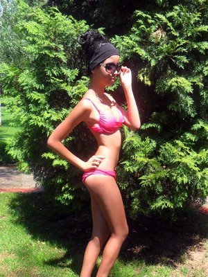 Alyssa from Missouri is looking for adult webcam chat