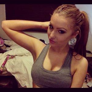 Estrella from Missouri is DTF, are you?