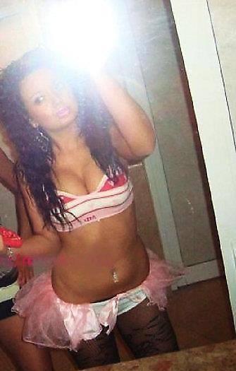 Nicole is a cheater looking for a guy like you!