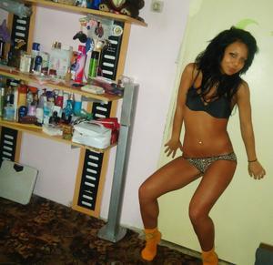 Colleen from Florida is looking for adult webcam chat
