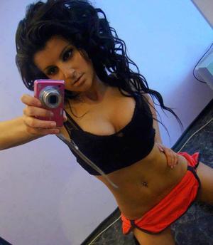 Alize from Florida is interested in nsa sex with a nice, young man