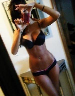 Hanna from Ohio is interested in nsa sex with a nice, young man