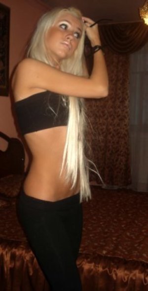 Angie from Pennsylvania is looking for adult webcam chat