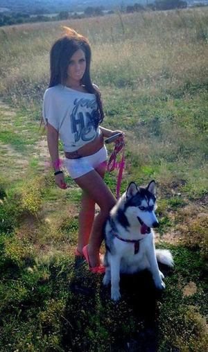 Shayna from New Jersey is interested in nsa sex with a nice, young man