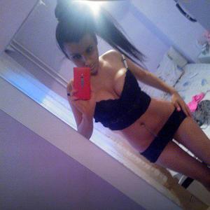 Looking for girls down to fuck? Kelly from Maine is your girl