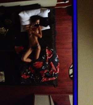 Escorts like Shaniya are down to fuck you now!