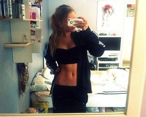 Stevie from North Carolina is looking for adult webcam chat
