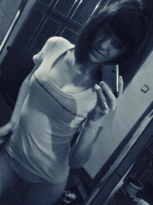 Meet local singles like Harlow from Nevada who want to fuck tonight