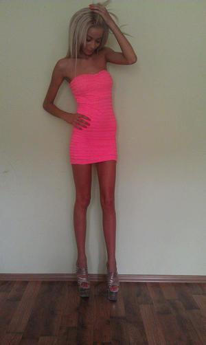 Looking for girls down to fuck? Michele from Illinois is your girl