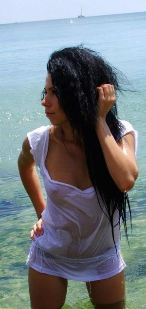 Meet local singles like Janet from Hawaii who want to fuck tonight